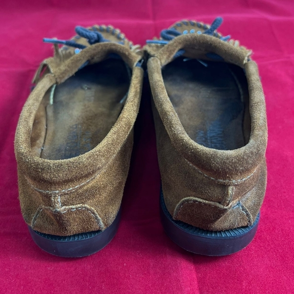 EUC Minnetonka Women's Thunderbird Moccasins, Brown Suede, Sz 6 - Picture 11 of 13